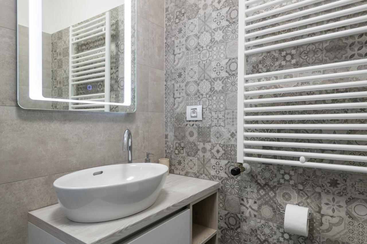 Villa Ena With Private Pool Pinezici  Bagian luar foto