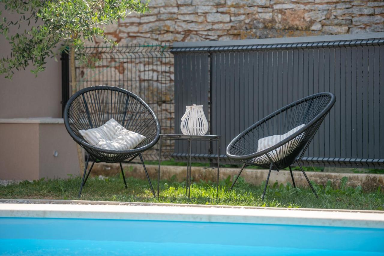 Villa Ena With Private Pool Pinezici  Bagian luar foto