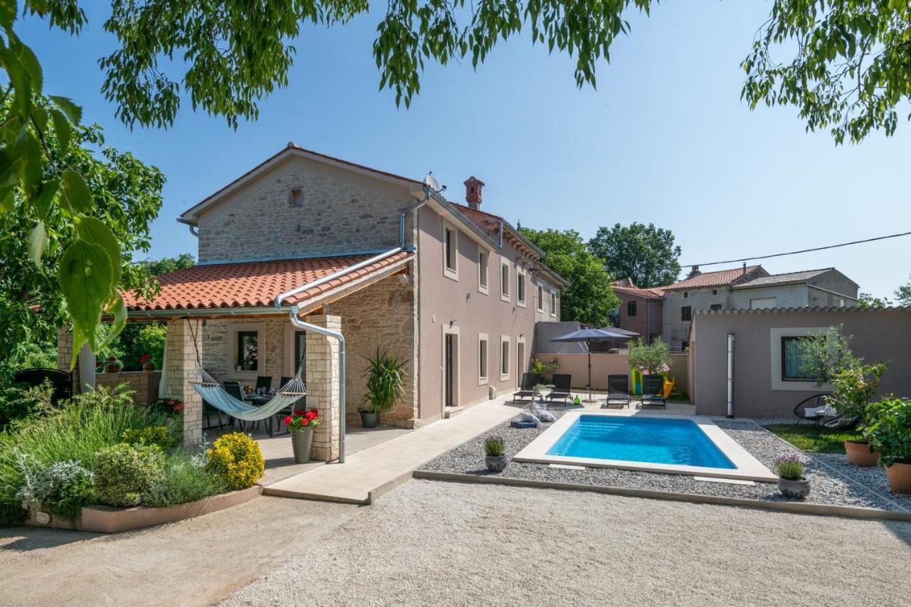 Villa Ena With Private Pool Pinezici  Bagian luar foto
